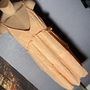 EXPRESS - dress: light orange tiered ruffled lined mini w adjustable straps - L
